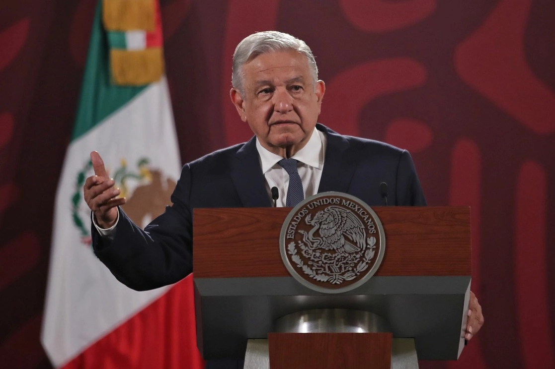 El presidente Andrés Manuel López Obrador en la conferencia matutina del 22 de junio de 2022 desde Palacio Nacional. Foto Marco Peláez
