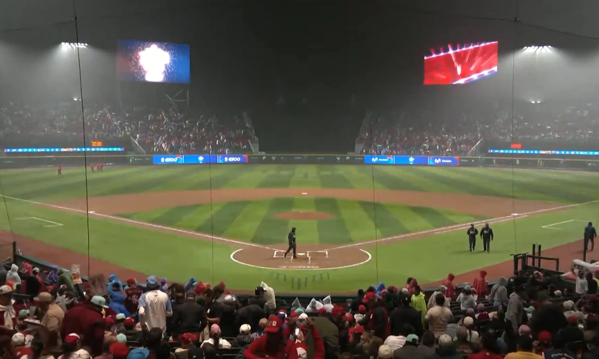 Apenas se disputó media entrada cuando la lluvia obligó a suspender el Juego de Estrellas de la Liga Mexicana de Beisbol en el estadio Alfredo Harp Helú. Foto 