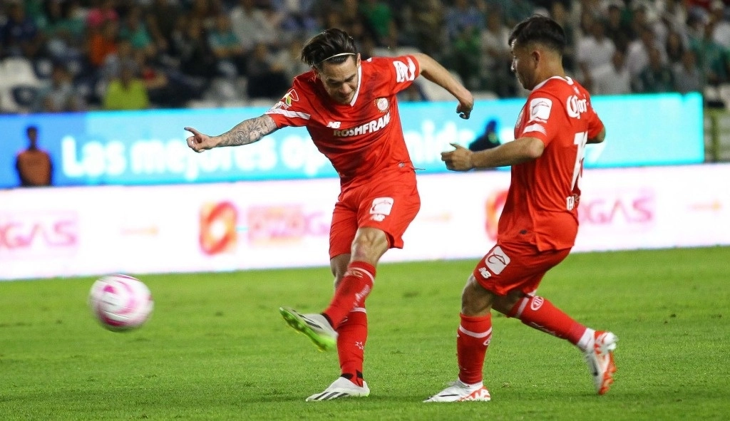 Toluca anunció que el portugués Renato Paiva será el nuevo director técnico del club en el torneo Clausura, que inicia en enero de 2024. La imagen, de octubre de 2023. Foto Cuartoscuro