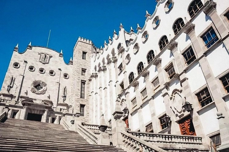 Rectoría de la Universidad de Guanajuato. Foto tomada del Facebook de @UdeGuanajuato