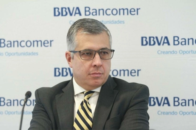 Las políticas energéticas que hay en el país han detenido el potencial que tiene el fenómeno de la relocalización de empresas a México para contribuir a que la economía acelere su ritmo de expansión, advirtió Carlos Serrano. Foto María Luisa Severiano / Archivo