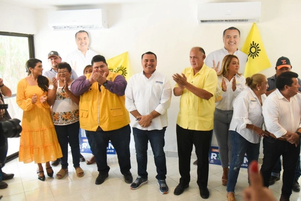 Aunque el PRD participó en alianza en las pasadas elecciones, pederá su registro en Yucatán. Foto Facebook Renán Barrera