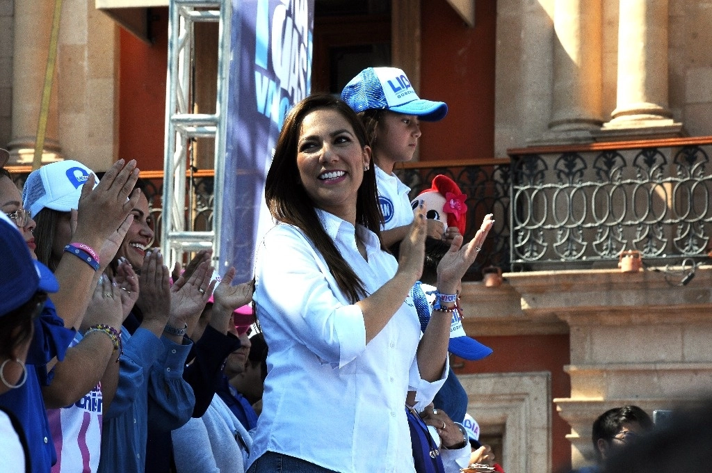 Las campañas para la gubernatura de Guanajuato deben ser de “altura” y sin guerra sucia porque la población espera mucho de las candidatas, exhortó la precandidata a la gubernatura del PAN-PRI-PRD, Libia García Muñoz Ledo. Foto Carlos García 