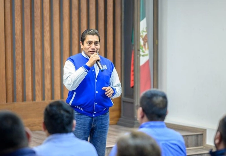 Jorge Luis Preciado, durante un evento realizado hace unos días.  Imagen tomada de https://www.facebook.com/JorgeLuisPreciadoR
