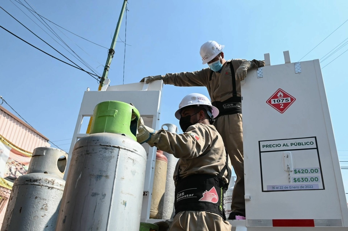 En el Valle de México el costo del gas LP reporta una disminución del 0.6 por ciento. Foto Cuartoscuro / Archivo