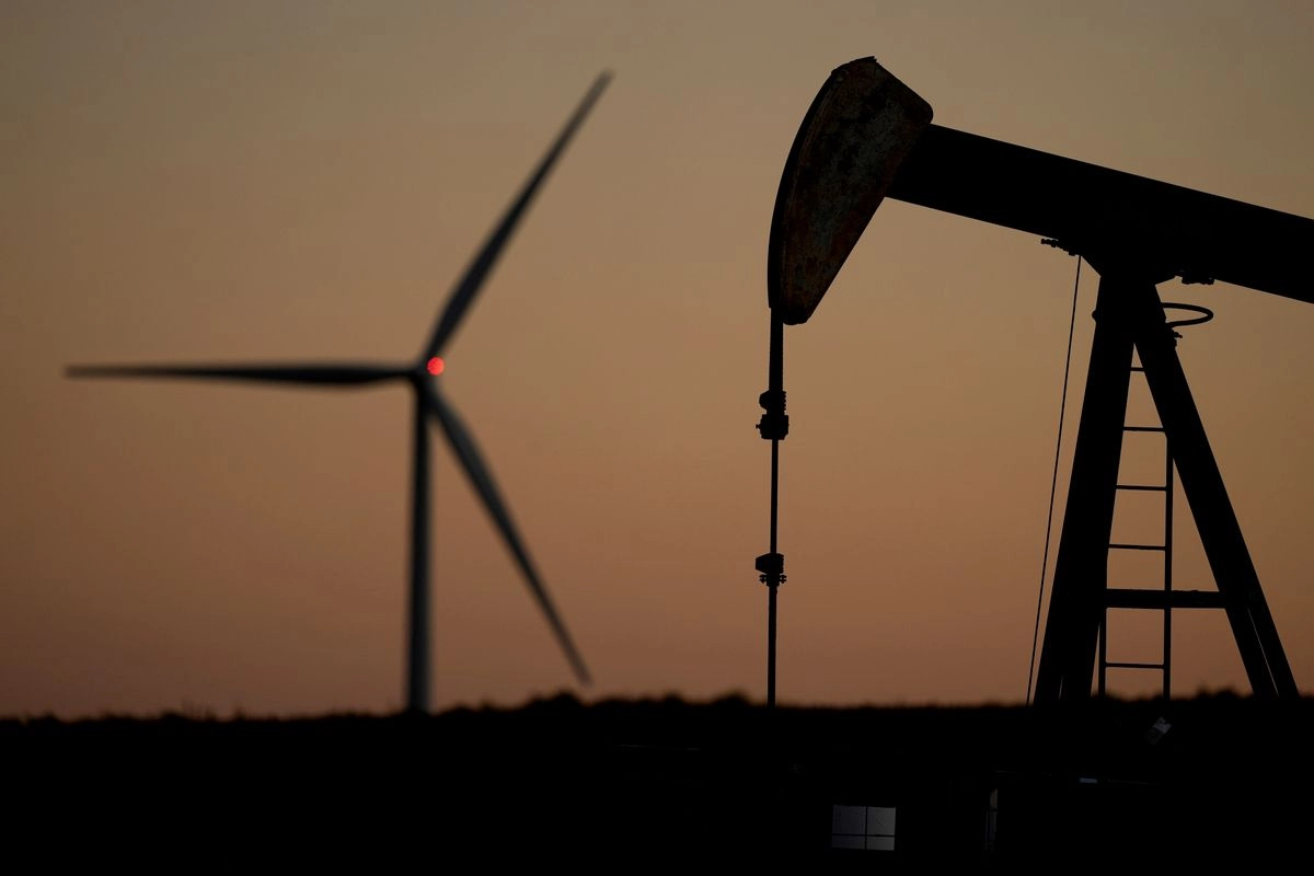 La caída de 1.1 por ciento del petóleo Brent lo encamina a su cierre más bajo desde el 4 de julio de 2025. Foto  