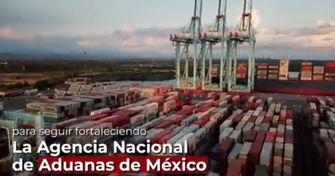 Aspectos de aduanas en imagen tomada de video en @AduanasMx