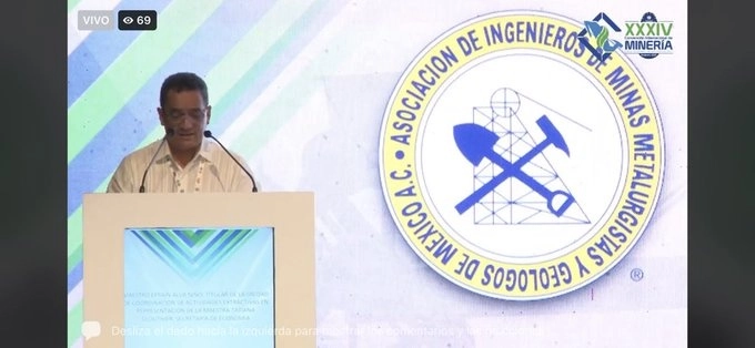 Efraín Alva Niiño durante un Congreso minero. Foto @AIMMGM_Nacional
