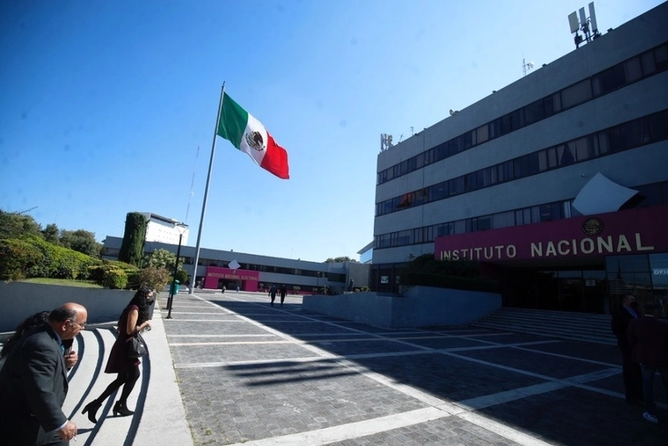 Explanada de la sede del Instituto Nacional Electoral, en la CDMX. Cristina Rodríguez / archivo
