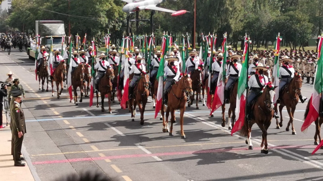 Como parte de los festejos para conmemorar el 111 aniversario del inicio de la Revolución Mexicana, la Sedena prepara una representación de diversos pasajes de la gesta histórica. Foto Gustavo Castillo