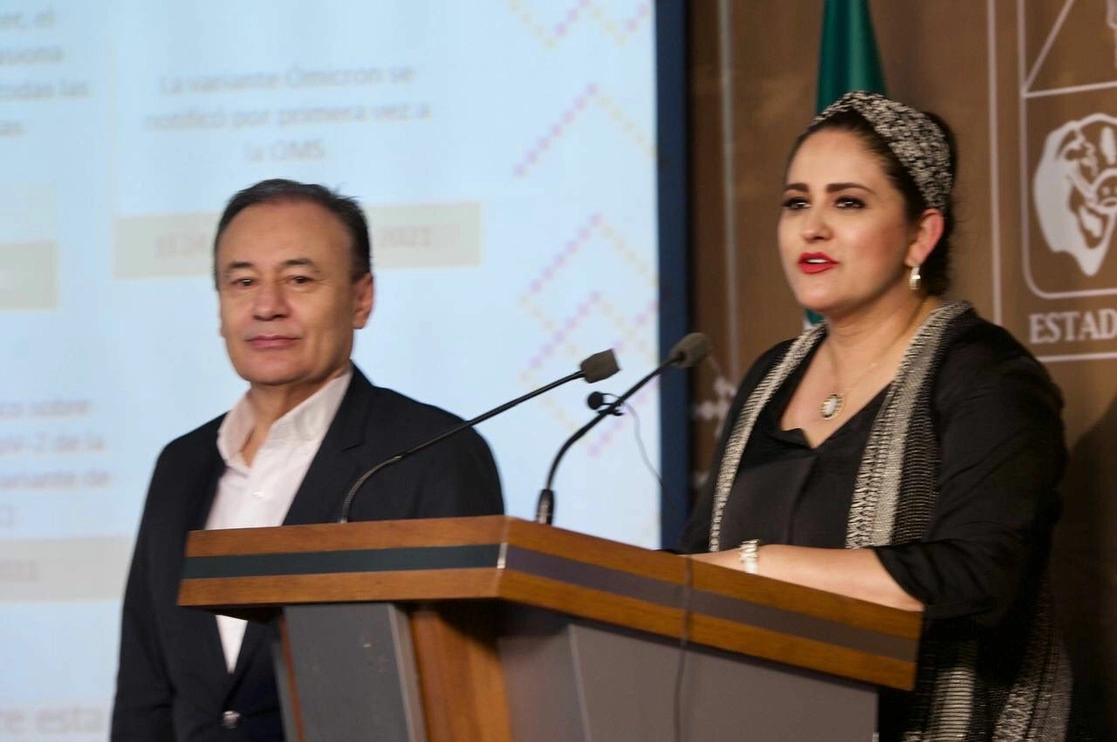 Célida López Cárdenas, titular de Turismo en Sonora, en la presentación de “Sonora: un tesoro por descubrir”. Foto Cristina Gómez Lima