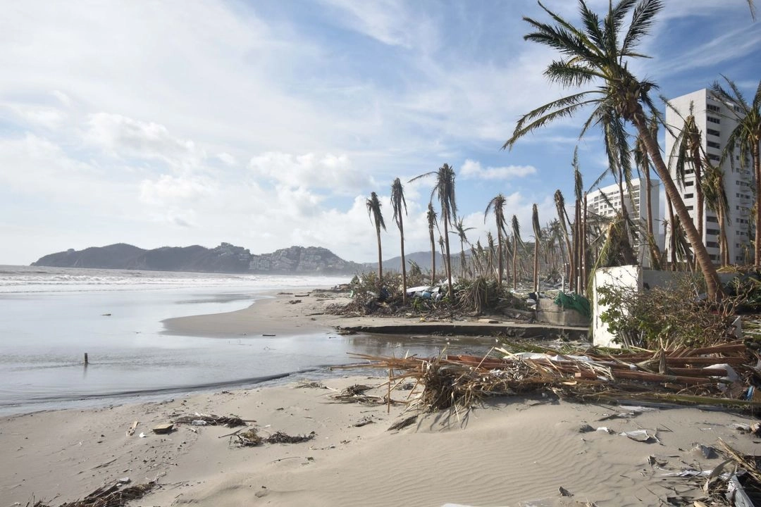Autoridades proyectan poner en marcha un plan de rescate del poblado Puerto Marqués, en  la Zona Diamante de Acapulco. Foto 