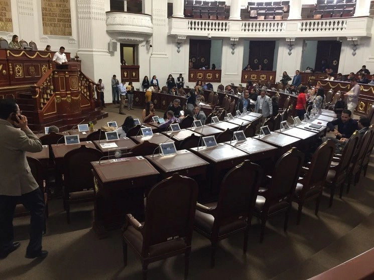 Congreso de la Ciudad de México. Foto Guillermo Sologuren / Archivo
