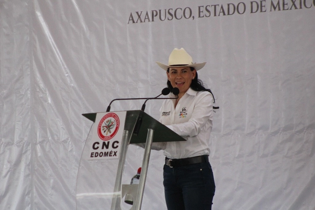 Alejandra del Moral durante la presentación del Pacto Para la Reconciliación del Campo Mexiquense. Foto Javier Salinas Cesáreo
