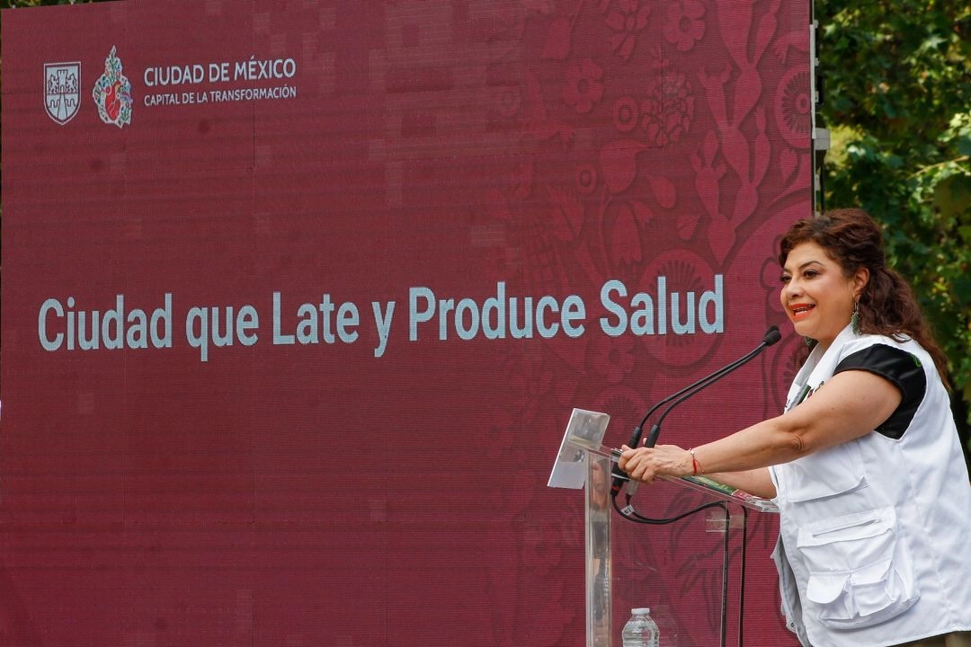 La mandataria destacó que el 75 por ciento de los adultos en la ciudad tienen sobrepeso u obesidad; el 18 por ciento diabetes, y las principales causas de muerte son las enfermedades del corazón y la diabetes mellitus.