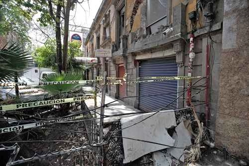 En imagen de archivo, un inmueble en la Zona Rosa abandonado. Foto Cristina Rodríguez