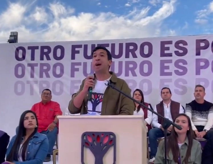 Pedro Kumamoto, candidato a la alcaldía de Zapopan por la coalición Sigamos Haciendo Historia, representando el Partido Futuro. Foto @pkumamoto
