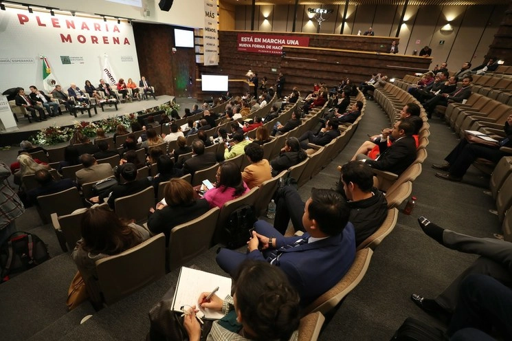 Durante la plenaria de diputados de Morena en San Lázaro, el pasado 31 de enero. Foto José Antonio López