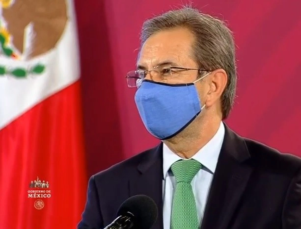 El secretario de Educación Pública, Esteban Moctezuma durante conferencia de prensa. Fotograma tomado del video emitido por el Gobierno de México