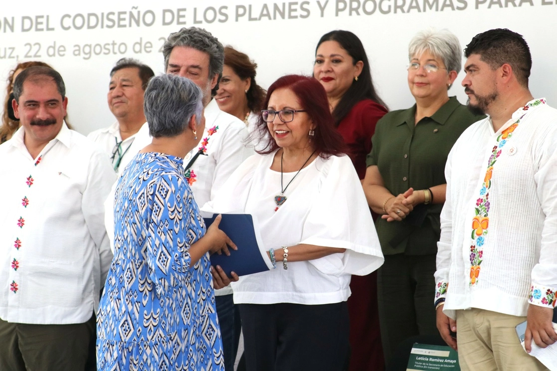 Se busca recuperar con los planes la filosofía, la historia y la sociología. Foto SEP