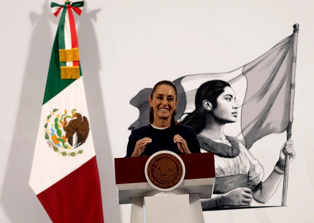La presidenta Claudia Sheinbaum durante una conferencia de prensa. Foto 