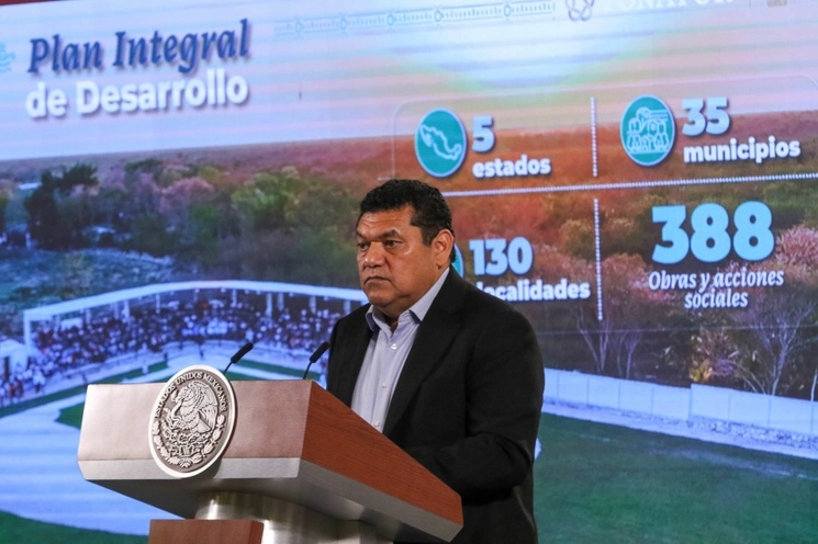 El titular de Fonatur y responsable del Tren Maya, Javier May, presentó los avances en la aplicación del Plan Integral de Desarrollo en torno a la ruta del Tren Maya, el 26 de junio de 2023. Foto Cuartoscuro