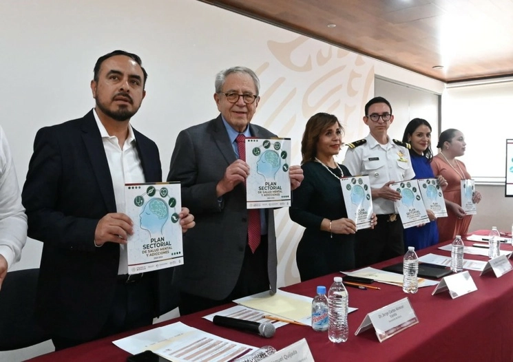 El secretario de Salud, Jorge Alcocer, reconoció que “el plan llegó tarde, pero llegó” para atender a la población con un enfoque comunitario y sin estigma, el 4 de julio de 2023. Foto tomada de Twitter @SSalud_mx