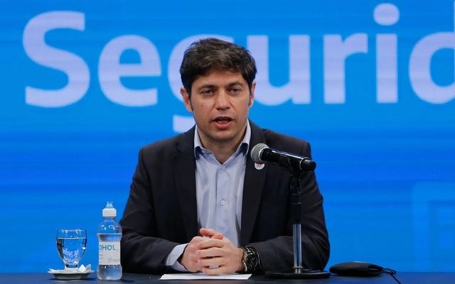 Axel Kicillof, gobernador de la provincia de Buenos Aires, Argentina presentó el Plan de Seguridad Integral. Foto Afp