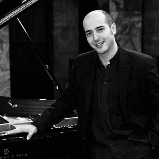 El pianista Rodolfo Ritter interpretará  las 25 Mazurkas de Manuel M. Ponce. Foto @RODOLFORITTER