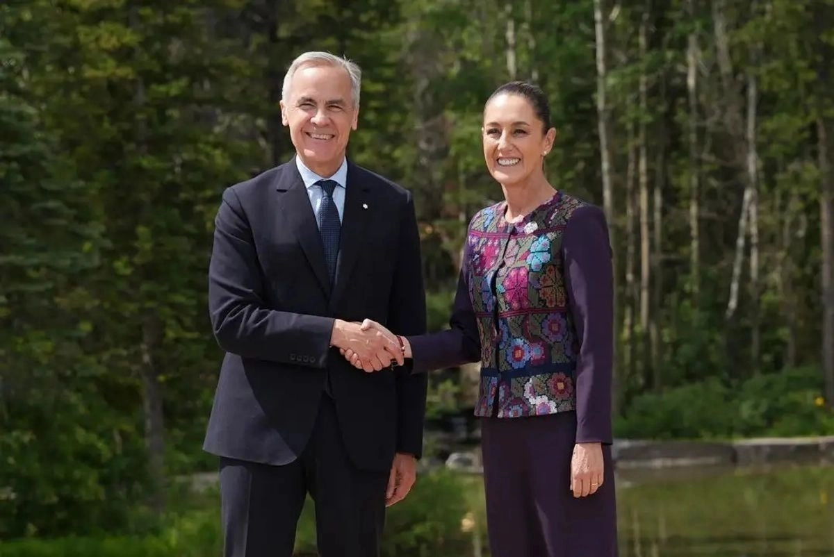 La presidenta Claudia Sheinbaum junto al primer ministro de Canadá, Mark Carney, durante la Cumbre del Grupo de los Siete, en Kananaskis, Canadá, el 16 de junio de 2025. Foto