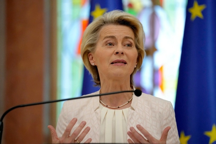 Ursula Von der Leyen, presidenta de la Comisión Europea. Foto Ap 