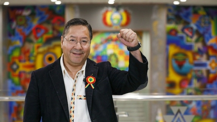 Luis Arce, presidente de Bolivia, aseveró que el narcotráfico debe combatirse con una perspectiva regional y respetando la soberanía de los países. Foto Tomada de X @LuchoXBolivia