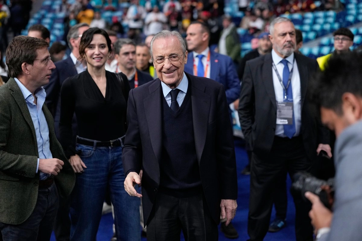 Florentino Pérez, presidente del club de fútbol Real Madrid, durante un partido de fútbol de la NFL en Madrid, España, el 16 de noviembre de 2025.