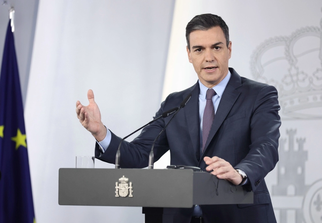 El gobierno español, presidido por el socialista Pedro Sánchez, aún no explica en el Congreso de los Diputados ni a sus socios de coalición los motivos del radical cambio sobre el conflicto saharaui. Foto Europa Press