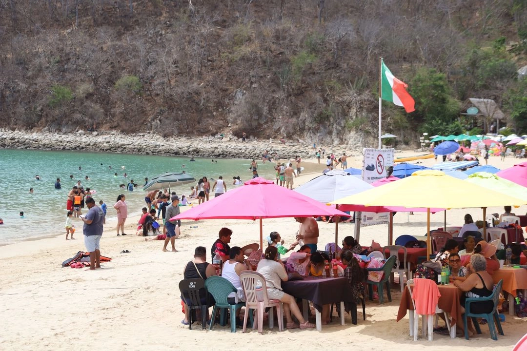 Turistas que llegan a vacacionar refieren que han realizado sus actividades sin ningún problema.