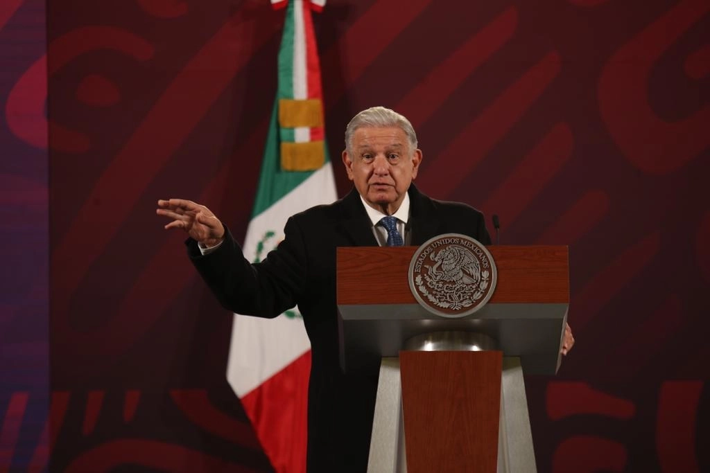 El presidente Andrés Manuel López Obrador durante su conferencia matutina en Palacio Nacional, en la Ciudad de México, el 27 de enero de 2023. Foto Yazmín Ortega Cortés
