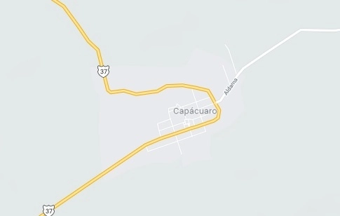 El incidente ocurrió luego que integrantes de la ronda comunitaria llevaron preso a una persona a la tenencia de Capacuaro, en Uruapan. Foto Tomada de Google Maps
 