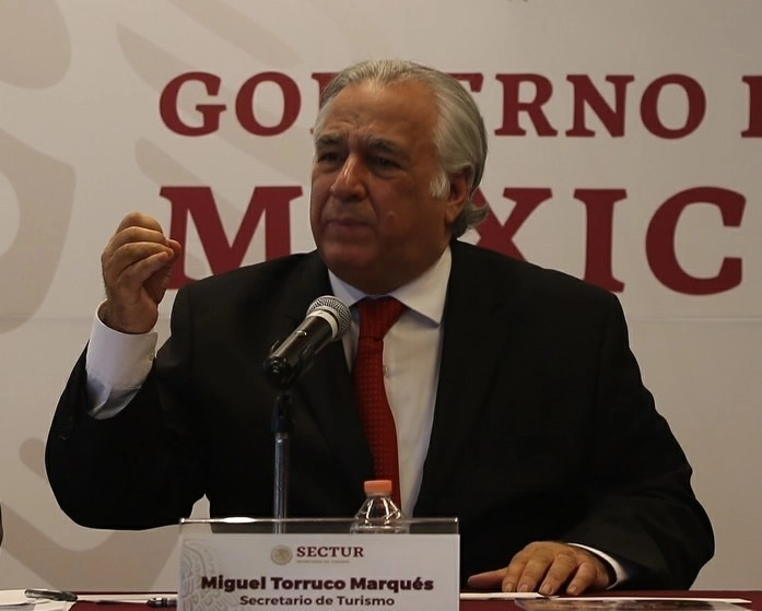 Miguel Torruco Marqués, titular de la Secretaría de Turismo. Foto Jesús Villaseca / Archivo
