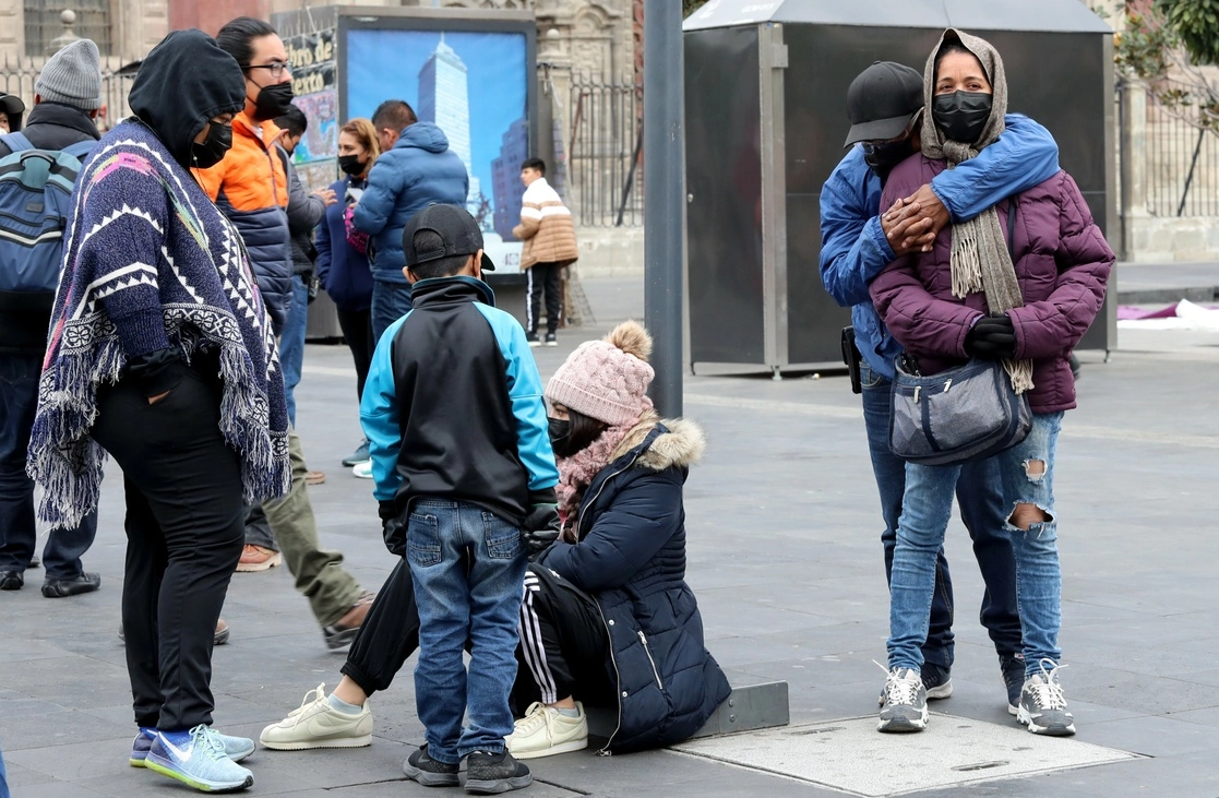 La semana iniciará con temperaturas bajas en al menos cinco alcaldía de la CDMX. Foto Roberto García/Archivo