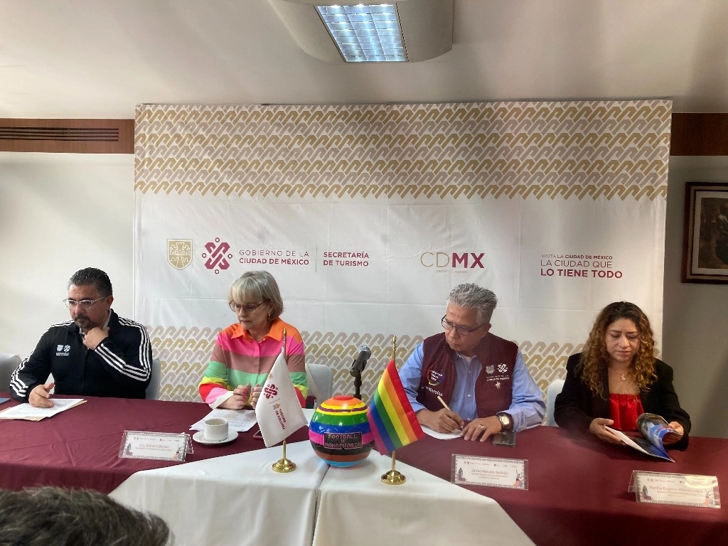 Autoridades capitalinas esperan una participación de más de 2 mil 500 atletas en diversas disciplinas deportivas durante la edición de la Copa LGTB 2024. Foto Bertha Teresa Ramírez 