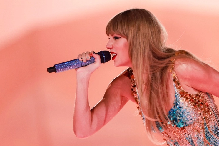 La serie de conciertos de la cantante Taylor Swift en México generará una derrama económica de mil 12 millones de pesos, de acuerdo con las proyecciones económicas. Foto Afp / Archivo 