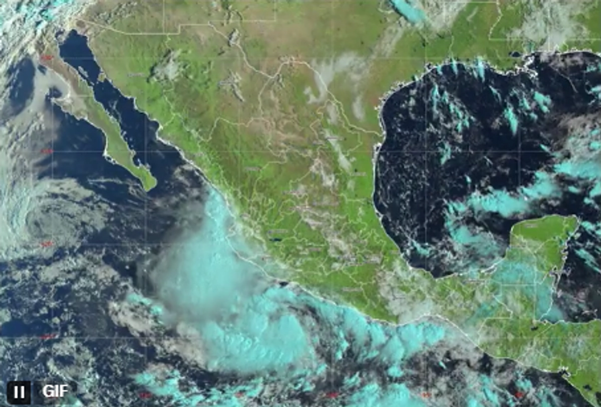 Las bandas nubosas de 'Narda' ocasionarán lluvias intensas en Guerrero, Michoacán, Colima y Jalisco.