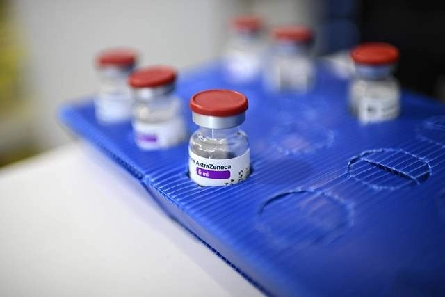 Dosis de la vacuna anti Covid-19 de AstraZeneca. Foto Afp