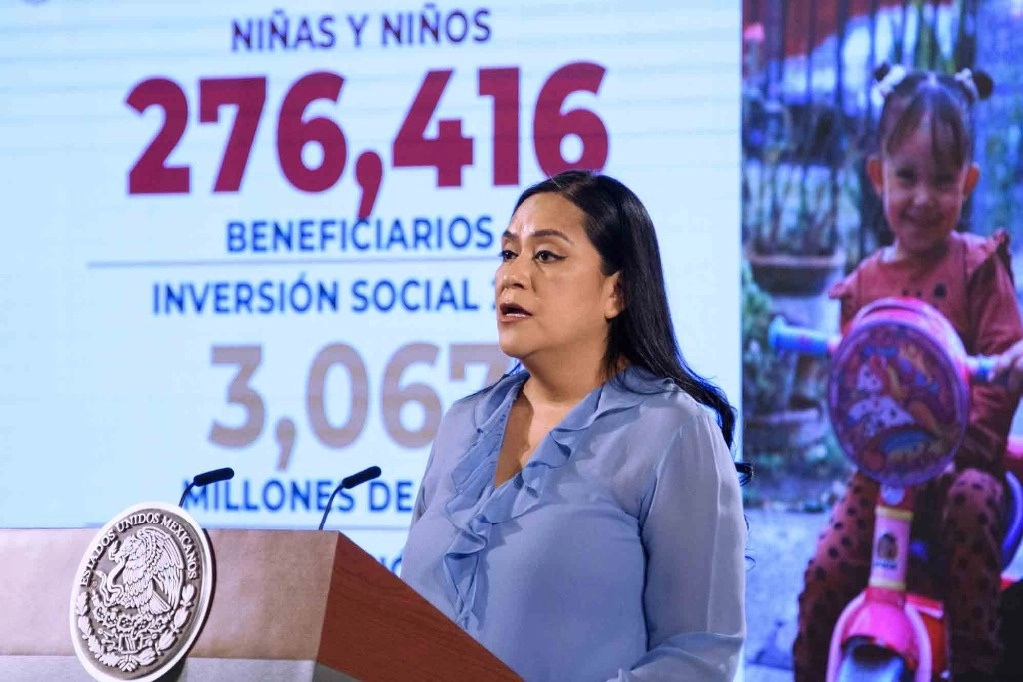 La titular de la Secretaría del Bienestar, Ariadna Montiel, durante la conferencia matutina en Palacio Nacional, en la Ciudad de México, el 13 de junio de 2023. Foto cortesía Presidencia


