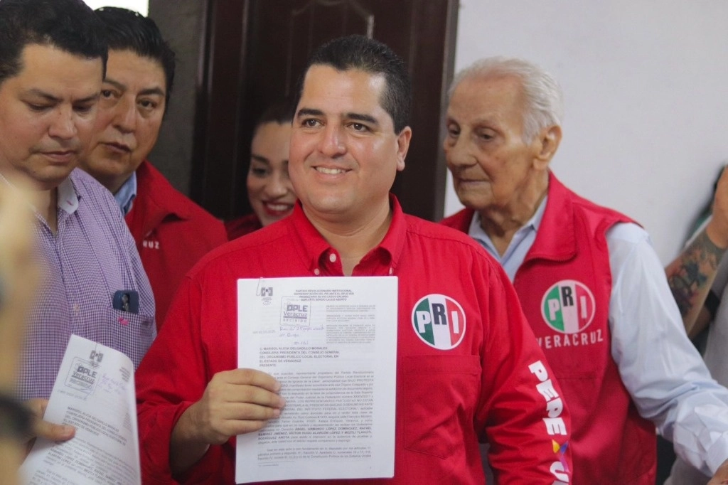 Adolfo Ramírez Arana, presidente del PRI en Veracruz. Foto Tomada de https://www.facebook.com/AdolfoRamirezPRI