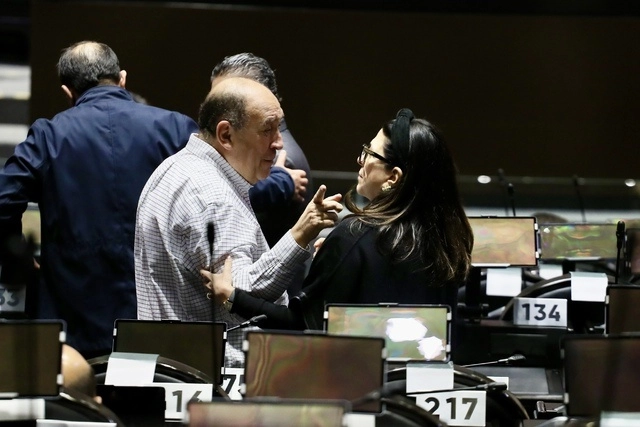 Rubén Moreira, coordinador de diputados del PRI, adelantó que votarán el contra del PEF 2023. Foto Roberto García 
