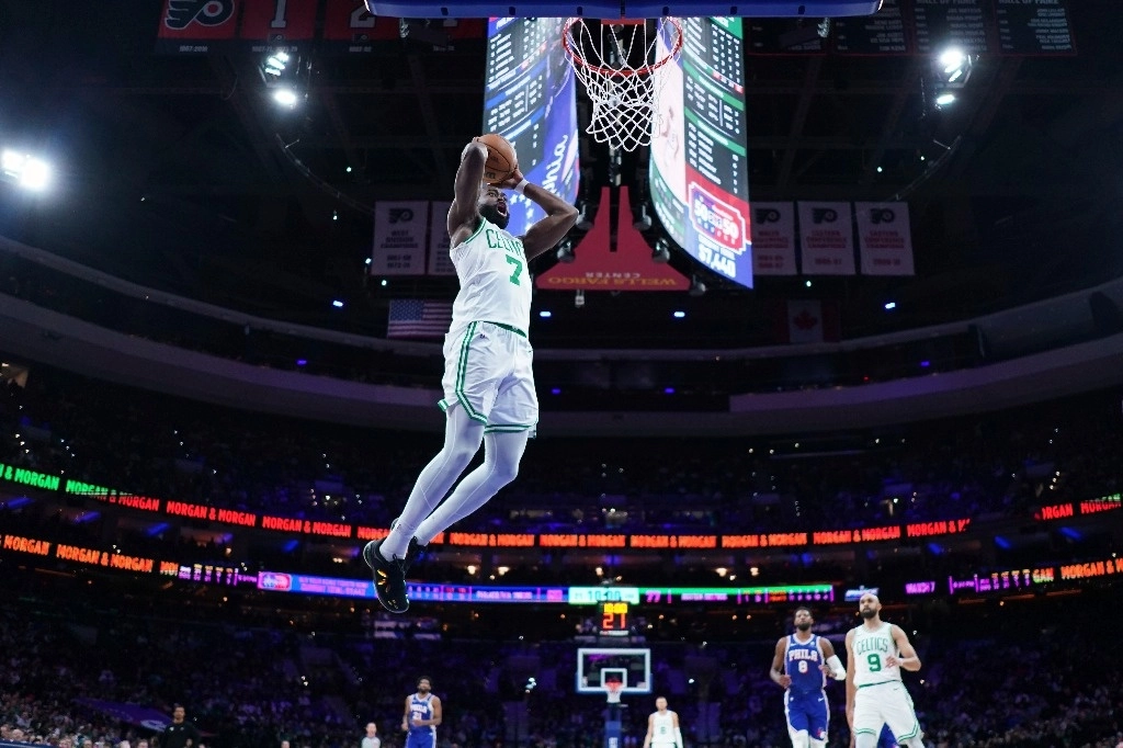 Jaylen Brown marcó 20 puntos en el triunfo de Boston. Foto Ap.