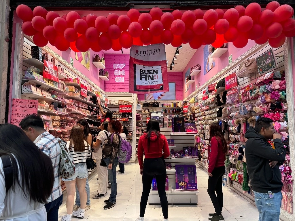 Los proveedores con más señalamientos son Walmart, con 20; Coppel con 8; Bodega Aurrera con 6 y Soriana con 6. Foto Yazmín Ortega Cortés

