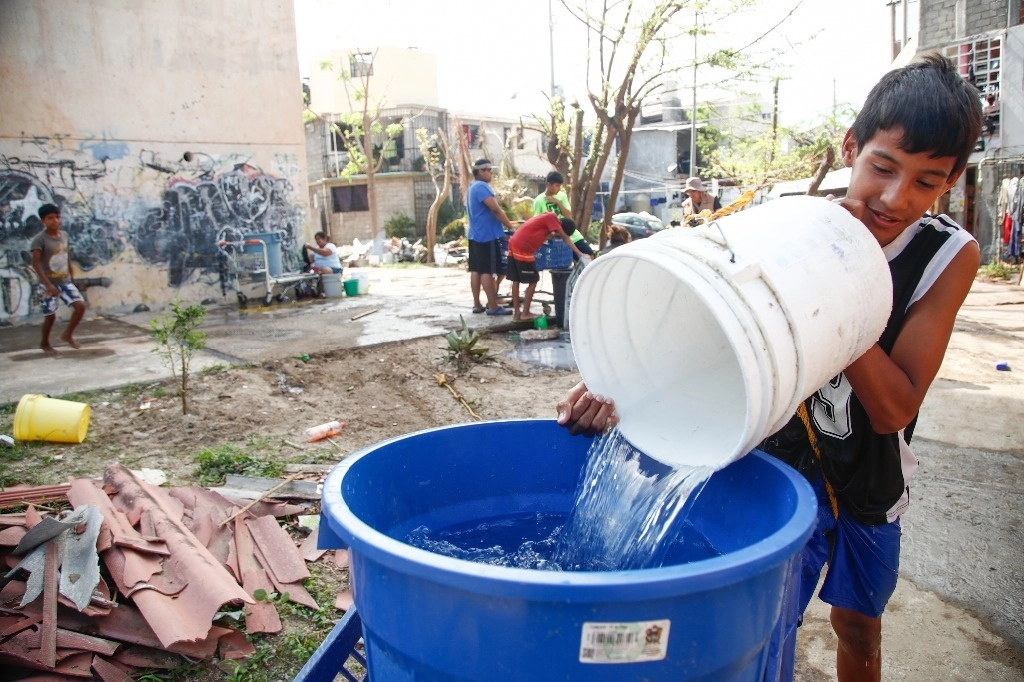 El programa Cosecha de Lluvias que será implementado en la alcaldía Venustiano Carranza ha tenido buenos resultados en países como India y Bangladesh. Foto Victor Camacho / Archivo
