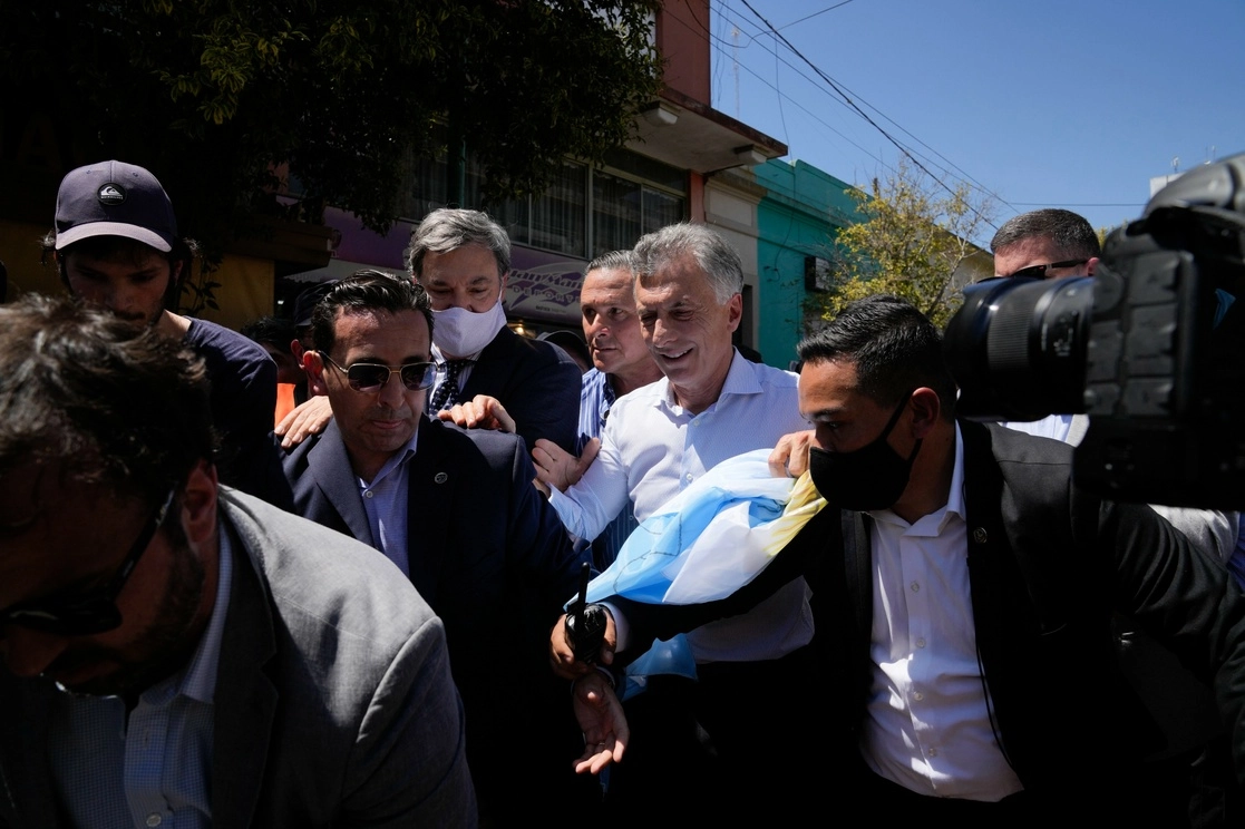 Mauricio Macri deberá comparecer el próximo tres de noviembre por presunto espionaje en contra de familiares de las víctimas del ARA San Juan. Foto Ap/Archivo